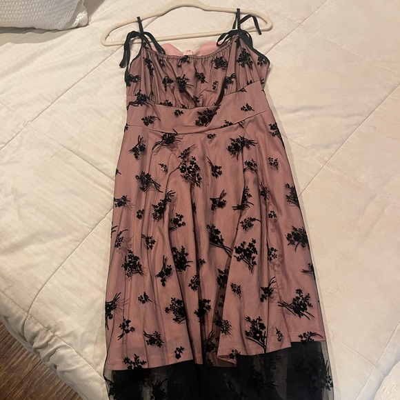 grunge pink lacey dress - Picture 2 of 6